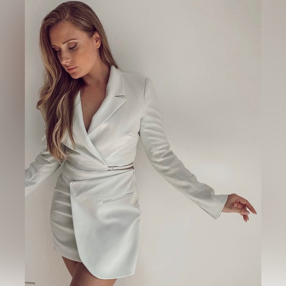 Zara PASTEL GREEN BLAZER DRESS - Picture 11 of 13